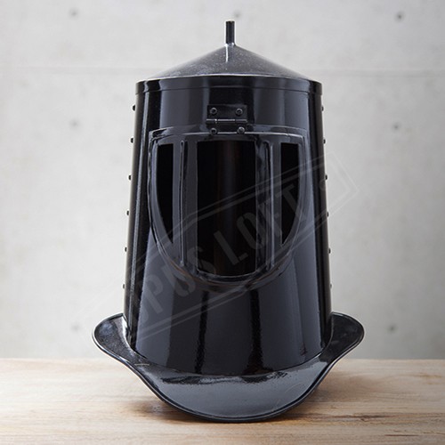 復古筒形黑武士頭盔 (含立架) 餐廳民宿金屬擺飾 戰士騎士飾品 IR80654 OPUS純真年代
